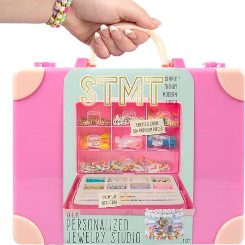 STMT 맞춤형 주얼리 스튜디오 50개 이상의 프리미엄 작품 트렌디한 팔찌 키트 금속 참 분리 가능한 비딩 및 용품 포함 십대 에게 좋은 선물입니다